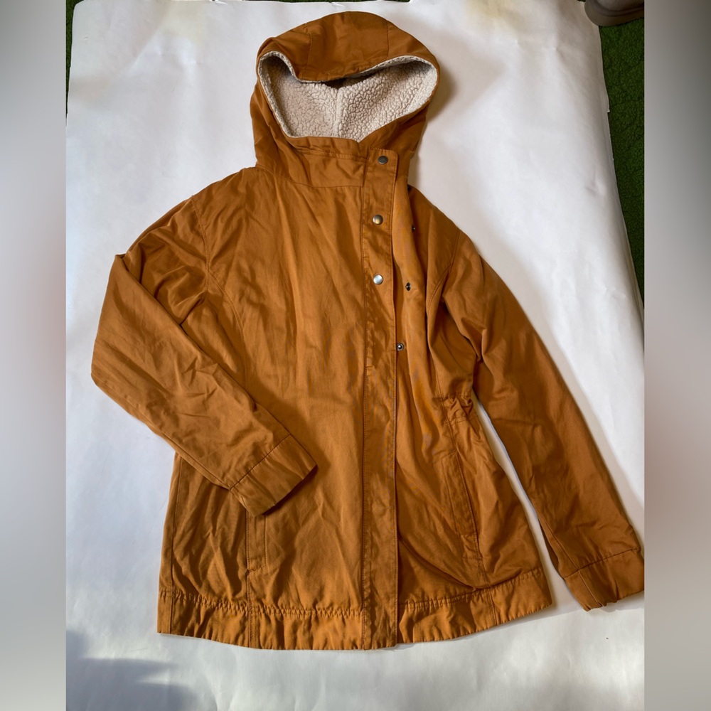 Yellow Columbia Women’s Size Medium Rain Jacket